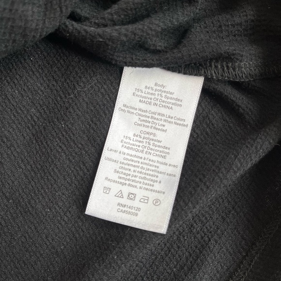 🆕 Stella & Dot Size 1X Black Long sleeve top with shoulder ruching, NWT - Picture 11 of 14